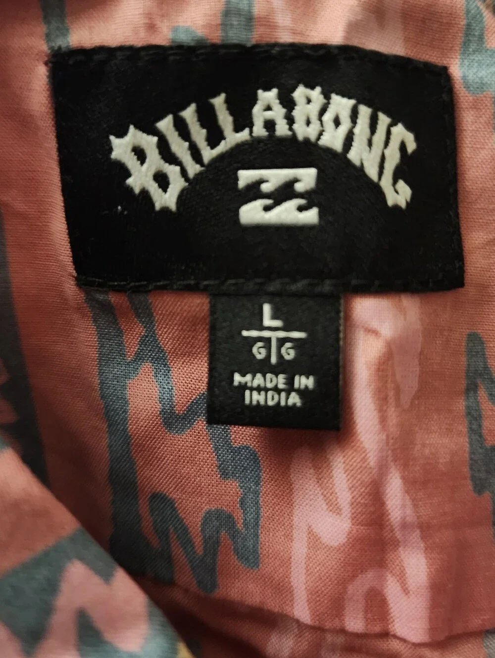 Billabong Boys Large Short-Sleeve Button-Up Shirt Dusty Rose NWT